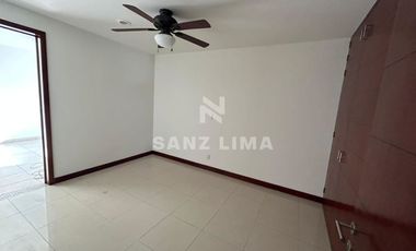 Marbella Residencial: Casa inteligente, moderna y luminosa. Recamara en PB