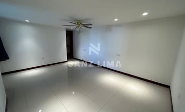 Marbella Residencial: Casa inteligente, moderna y luminosa. Recamara en PB