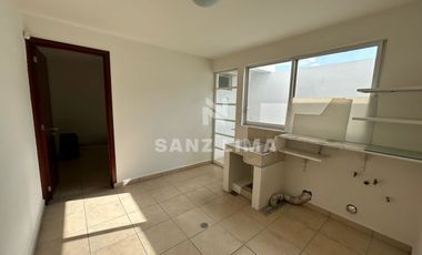 Marbella Residencial: Casa inteligente, moderna y luminosa. Recamara en PB