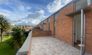 CASA VENTA PARA ESTRENAR CAJICA CENTRO