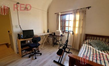 Vende Duplex en Santa Genoveva en Neuquén