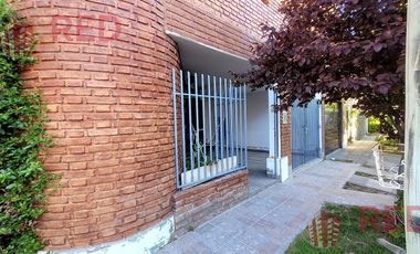 Vende Duplex en Santa Genoveva en Neuquén