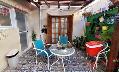 Vende Duplex en Santa Genoveva en Neuquén