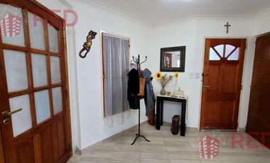 Vende Duplex en Santa Genoveva en Neuquén