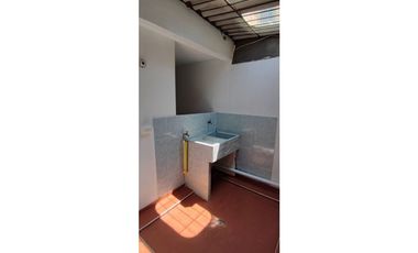 SE ARRIENDA BONITA CASA EN EL PORTAL DE JAMUNDI