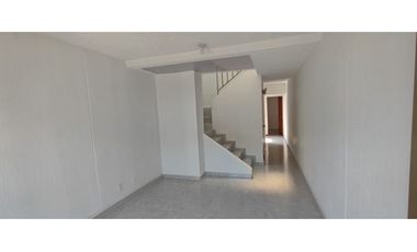 SE ARRIENDA BONITA CASA EN EL PORTAL DE JAMUNDI