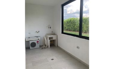 Casa campestre independiente para arriendo en Cerritos, Pereira!!!