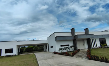 Casa campestre independiente para arriendo en Cerritos, Pereira!!!