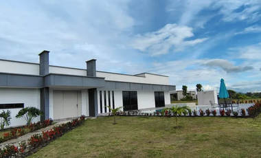 Casa campestre independiente para arriendo en Cerritos, Pereira!!!