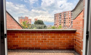 Casa para la venta en el Poblado Sector Frontera