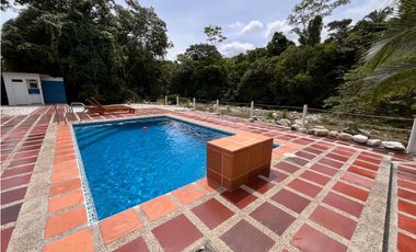 CASA CAMPESTRE EN VENTA EN SANTA MARTA CERCA AL PARQUE TAYRONA