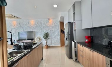 VENDEMOS APARTAMENTO RESIDENCIAL EN CASTILLOGRANDE - MAR DE CRISTAL