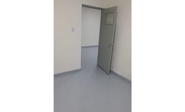 SE ALQUILA LOCAL COMERCIAL  EN EL PARQUE DE CUBA  AREA 140 m2