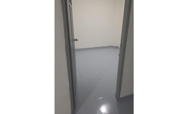 SE ALQUILA LOCAL COMERCIAL  EN EL PARQUE DE CUBA  AREA 140 m2