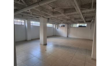 SE ARRIENDA LOCAL SECTOR TIBANA