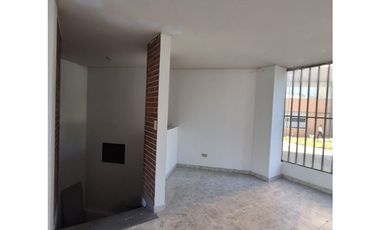 SE ARRIENDA LOCAL SECTOR TIBANA