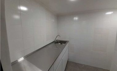 Alquiler Locales u Oficinas Centro Empresarial 9511503 DL