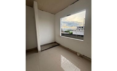 SE VENDE CASA DE DOS PISOS EN LA URBANIZACIÓN VALLEJO DE MONTERIA