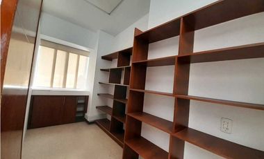 Alquiler Oficina Poblado PatioBonito 9512071 DL