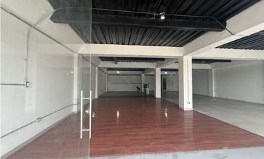 RENTO LOCAL 190 M2 VARIANTE COTA