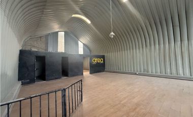 RENTO LOCAL 468 M2 EN VARIANTE COTA