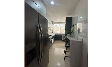 ELEGANTE APARTAMENTO DE 2 HABITACIONES EN VENTA.