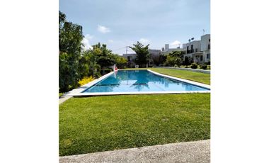 Casa en Pueblo Mágico XOCHITEPEC con alberca Acepto creditos