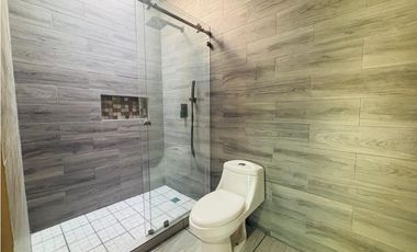 Casa en venta en Pedregal de las Fuentes zona Exclusiva