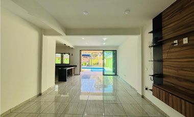 Casa en venta en Pedregal de las Fuentes zona Exclusiva