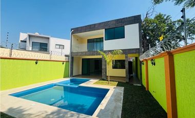 Casa en venta en Pedregal de las Fuentes zona Exclusiva