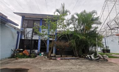 Casa sola en venta en Jiutepec con alberca REMATE