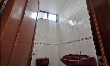 Casa sola en venta en Jiutepec con alberca REMATE