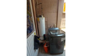 Casa en Las Garzas con alberca terreno excedente ACEPTO CREDITOS