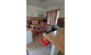 Casa en Las Garzas con alberca terreno excedente ACEPTO CREDITOS