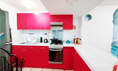 Casa sola en Venta en Cuernavaca Miraval con jardín ACEPTO CREDITO