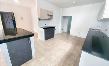 Kennedy, Hermoso Departamento en Renta, 150mm2