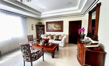 Via La Costa, Hermoso Departamento en Renta, 150m2