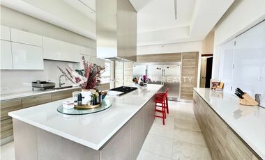 LA LOMA PENTHOUSE / SANTA MARIA / VENTA