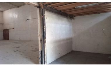 GALERA COMERCIAL / EL PARADOR / PEDREGAL  / 268M2 / SOBRE VIA