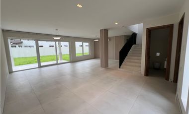 CASA EN SANTA MARIA DE 4 RECAMARAS ESTRENAR  460M2 THE WOODS MLD