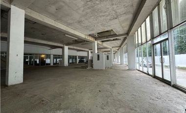 VENTA DE LOCAL COMERCIAL EN ZONA LIBRE  COLON 5,854M2 JP