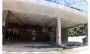 VENTA DE LOCAL COMERCIAL EN ZONA LIBRE  COLON 5,854M2 JP