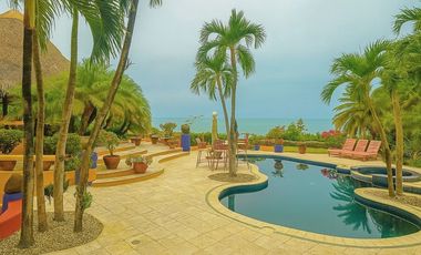 Casa de Playa Frente al Mar en Punta Roca: Lujo y Exclusividad