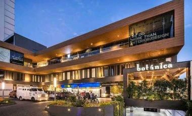 ALQUILO LOCAL COMERCIAL THE PLAZA CINCUENTENARIO 116.9 M2 VV