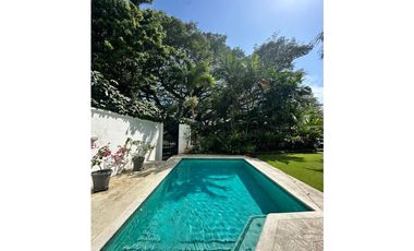 VENTA DE CASA EN ALBROOK - UNIFAMILIAR