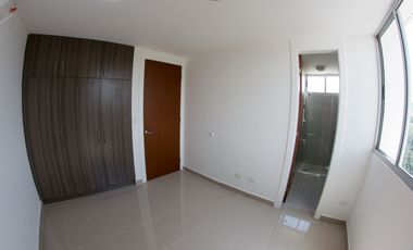 Alquilo Apartamento sobre el Parque Omar # 1772 aad
