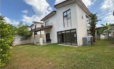 VENTA DE CASA EN PANAMA PACIFICO - PH NATIVA