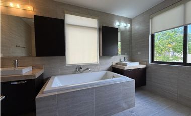 VENTA DE CASA EN PANAMA PACIFICO - PH NATIVA