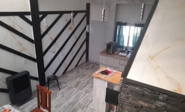 Venta, Galpón con departamento 2 amb