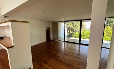 Casa en arriendo en LA REINA